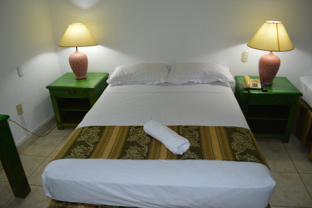 מנאגווה Hotel Casa Real מראה חיצוני תמונה
