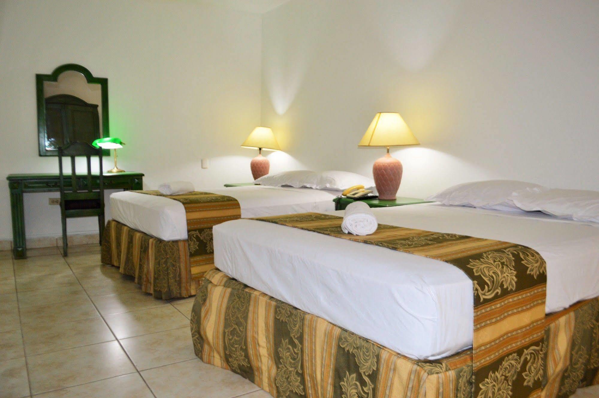 מנאגווה Hotel Casa Real מראה חיצוני תמונה